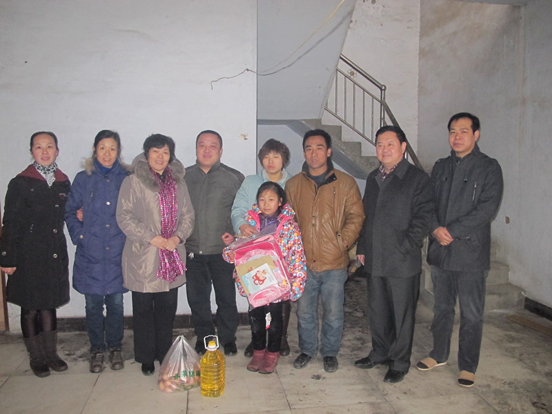 春節(jié)慰問送溫暖-黨政關懷暖人心-益和熱力公司開展“送溫暖、獻愛心”活動